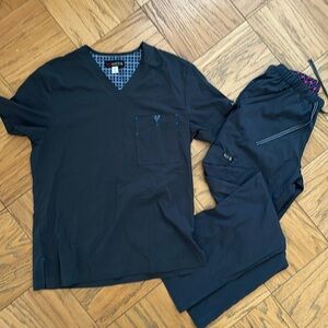 Koi small grey scrub set.